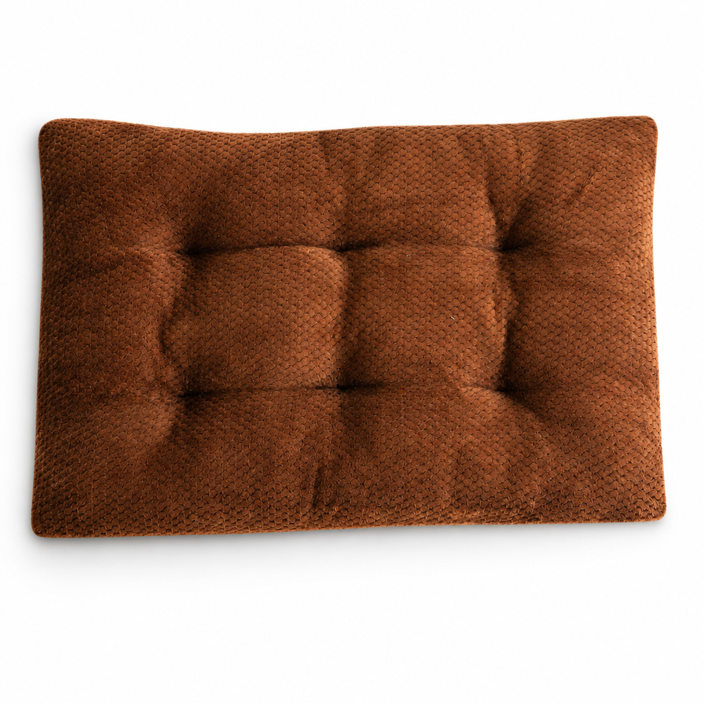 Cozy Winter Pet Bed Mat Warm Plaid Sleeping Cushion for Cats and Dogs Soft Washable Nest Pad