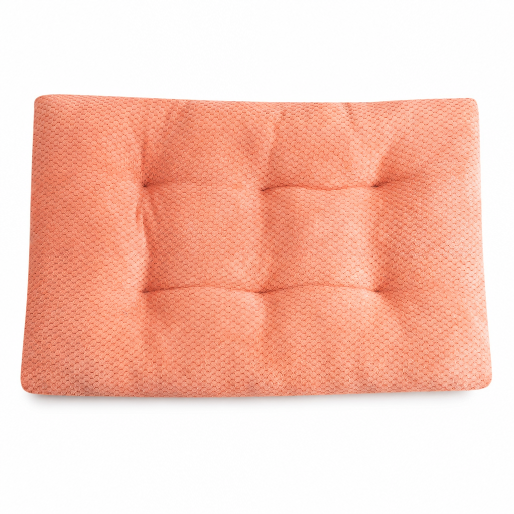 Cozy Winter Pet Bed Mat Warm Plaid Sleeping Cushion for Cats and Dogs Soft Washable Nest Pad